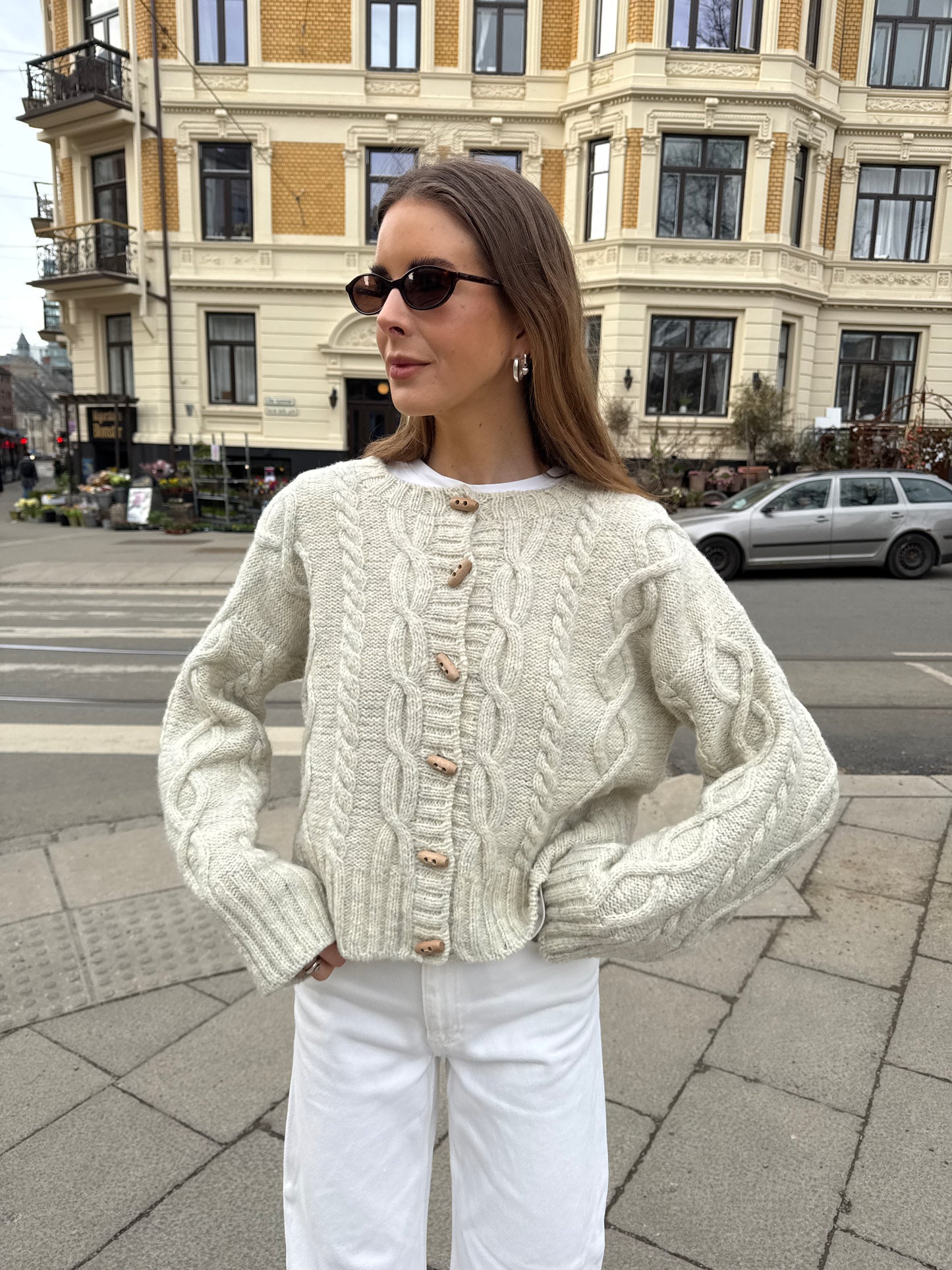 Tyra Cardigan