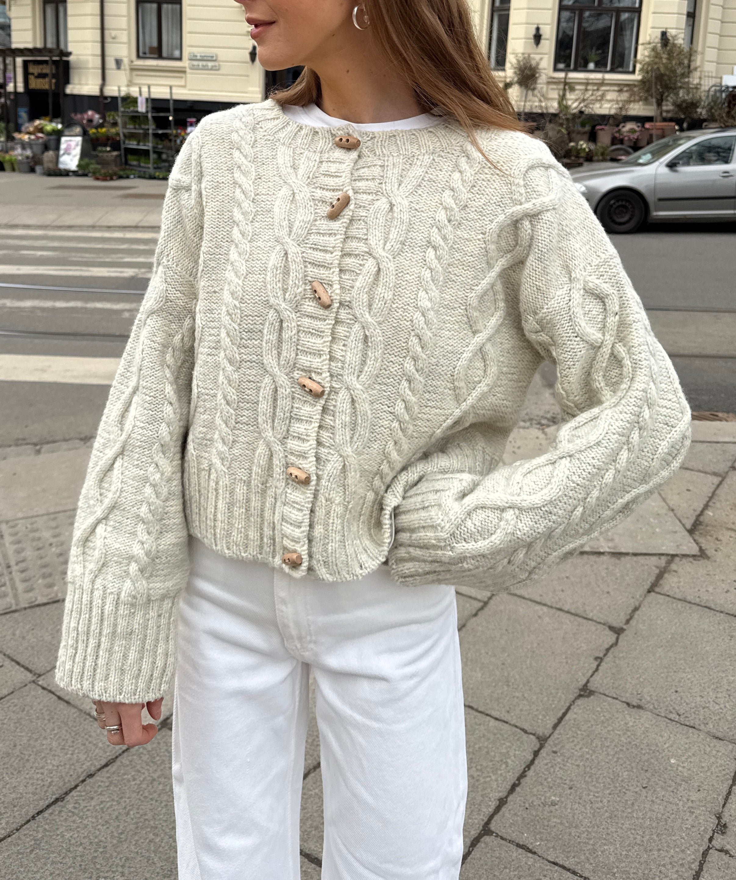 Tyra Cardigan – Ingrid Dyb