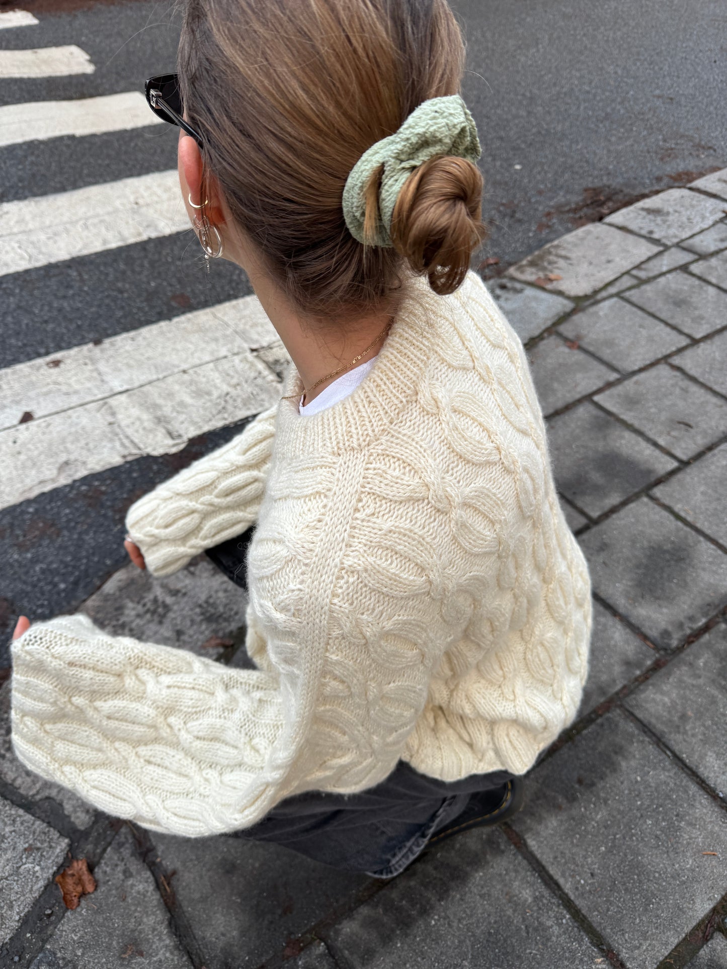 Alma Sweater Light