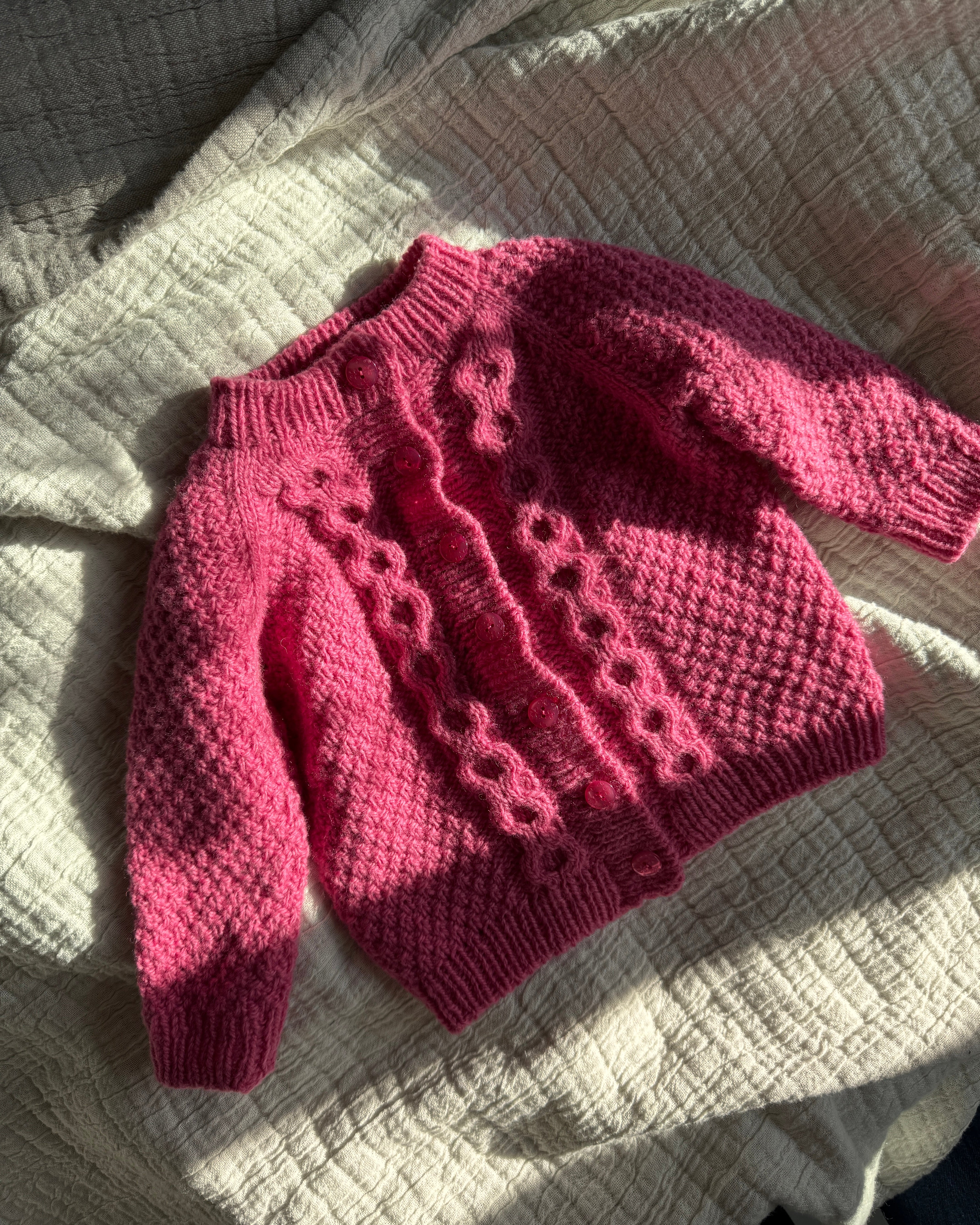 Frida Cardigan – Ingrid Dyb