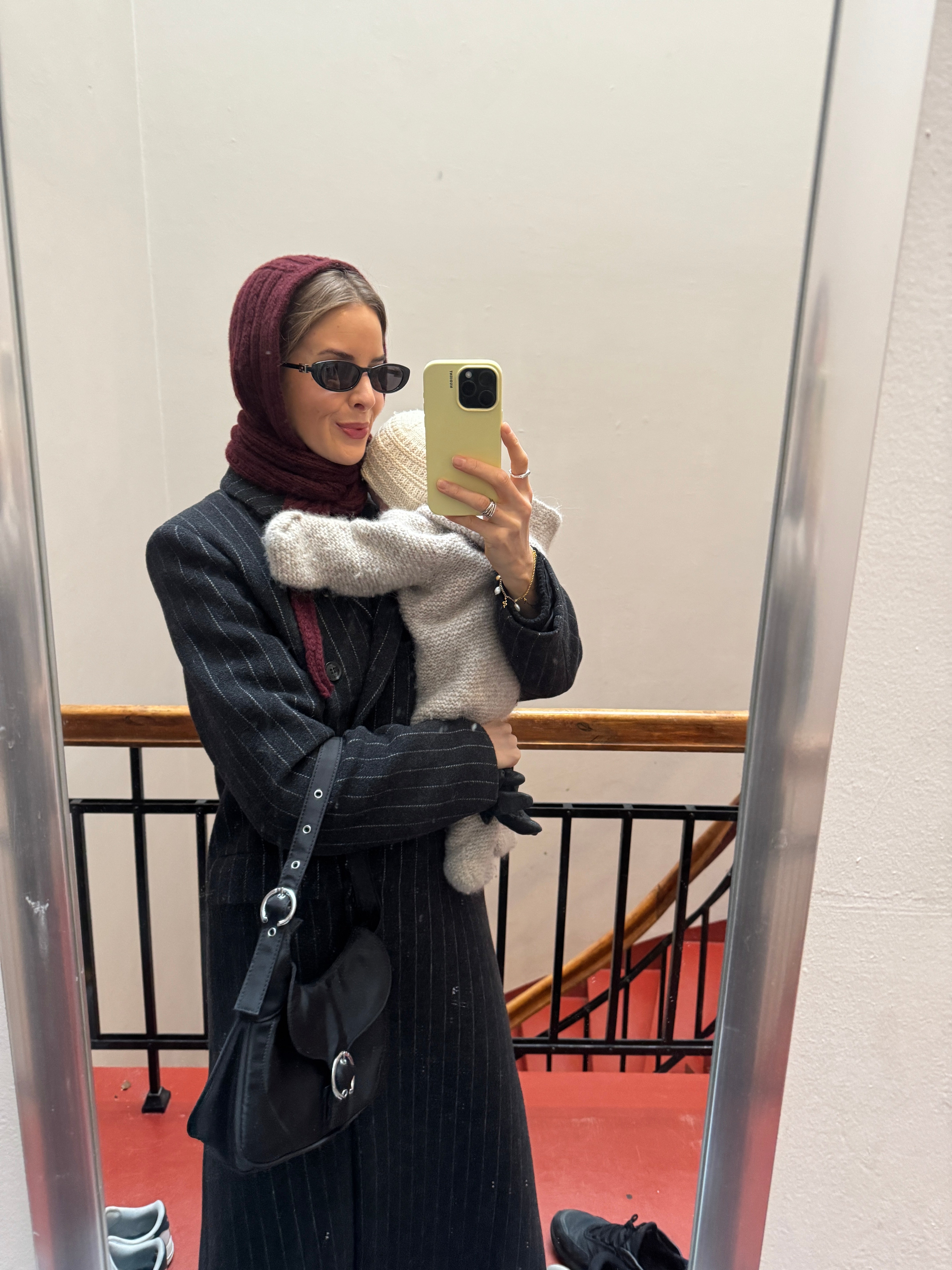 Thelma Hoodie Scarf – Ingrid Dyb